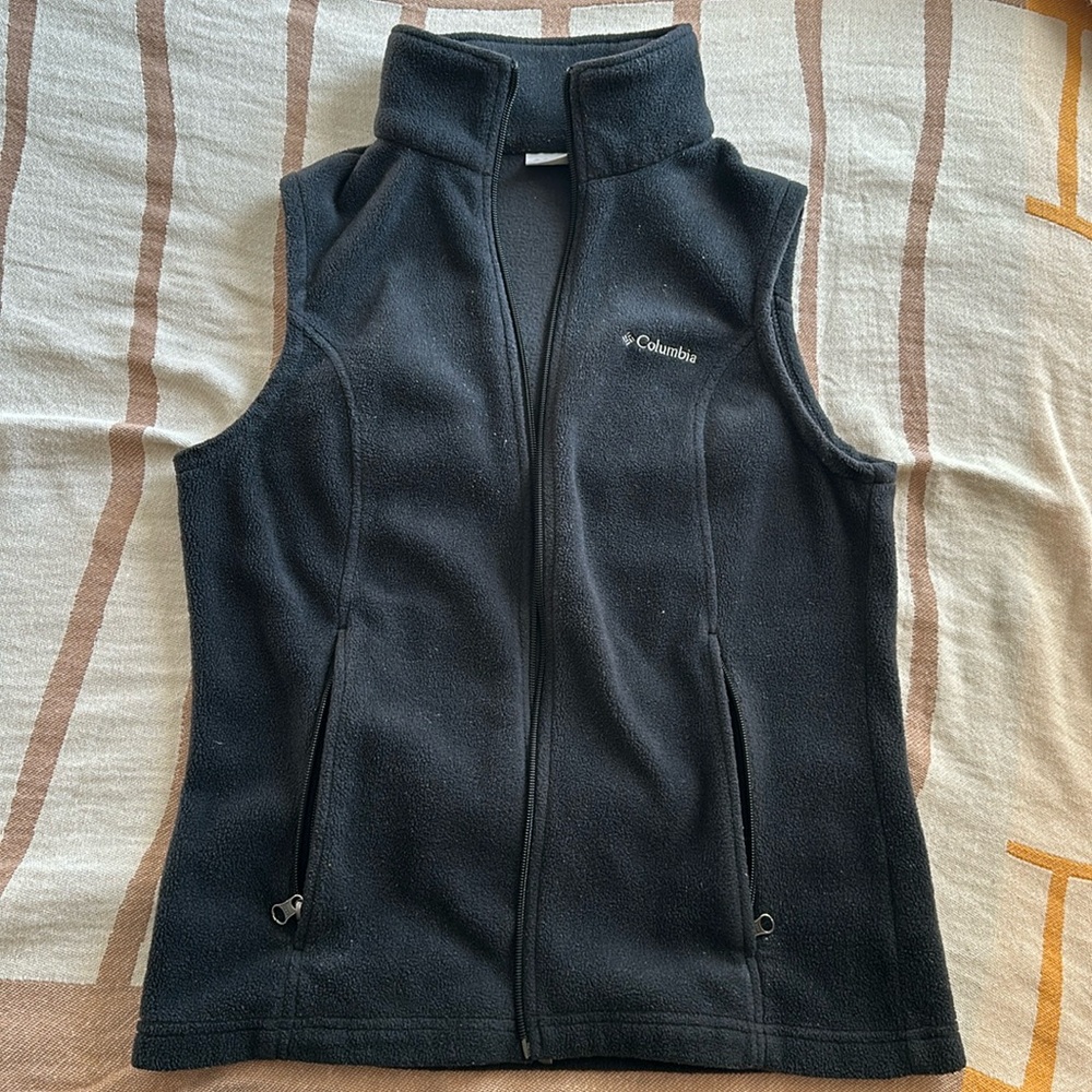 columbia vest
